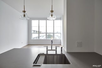 184 Kent Ave Unit A614, Brooklyn, NY 11249
