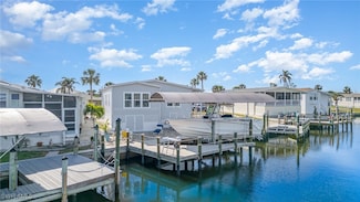 11511 Dogwood Ln, Fort Myers Beach, FL 33931
