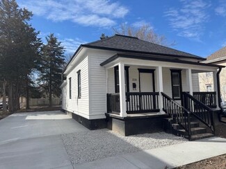 310 E 7th St, Hastings, NE 68901