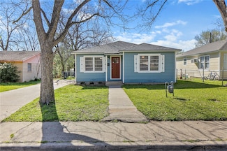 1504 Baker Ave, Bryan, TX 77803