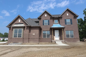 61563 Marino Ln, Washington Township, MI 48094