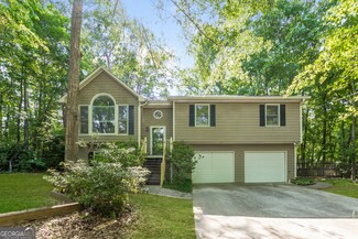 294 Oak Landing Cir, Douglasville, GA 30134
