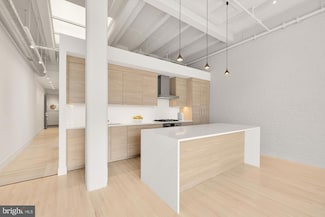 1515 14th St NW Unit 301, Washington, DC 20005