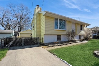 3117 Williams St, Des Moines, IA 50317