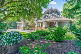 3309 Nathaniel Ct, Saint Paul, MN 55127