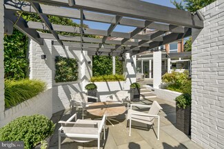 3322 Dent Place NW, Washington, DC 20007
