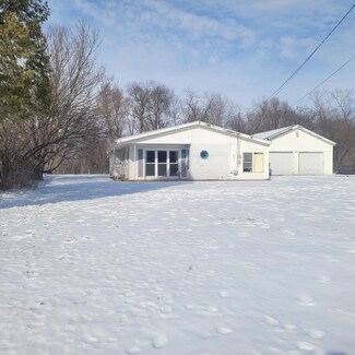 3748 Sunrise Ct, Jackson, MI 49203