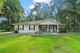 1006 NW 12th Dr, Chiefland, FL 32626