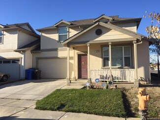 1279 Spark St, Greenfield, CA 93927