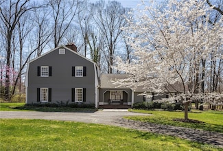 2760 W Brigstock Rd, Midlothian, VA 23113