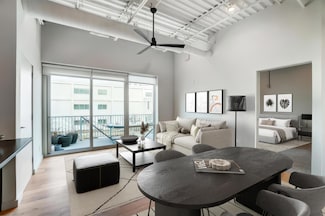 120 Main St Unit 313, Newport, KY 41071