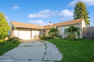 1357 Glen Hill Dr, Glendale Heights, IL 60139