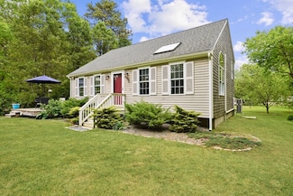 1 Fellowship Cir, West Wareham, MA 02576