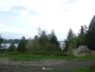80 E Pirates Place, Grapeview, WA 98546