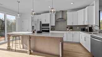 Landon, Charlotte, NC 28278
