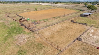 737 Green Branch Rd, Weatherford, TX 76085