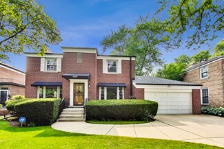 6720 N Trumbull Ave, Lincolnwood, IL 60712