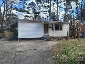 2424 Druid Hills Way, Charlotte, NC 28206