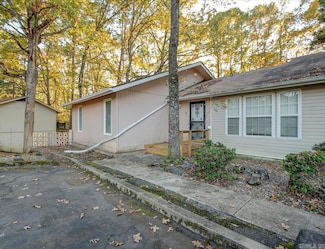 13 Vaqueria Ln, Hot Springs Village, AR 71909
