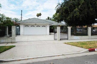 2801 W Mark St, Santa Ana, CA 92704