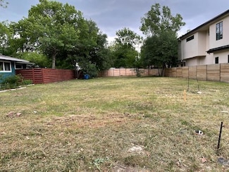 2610 W 49 1 2 St, Austin, TX 78731