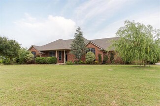 7901 Scotch Ln, Tuttle, OK 73089
