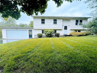 504 Peck Rd, Spencerport, NY 14559