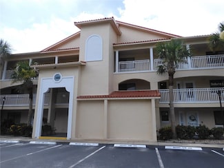 466 Bouchelle Dr Unit 204, New Smyrna Beach, FL 32169