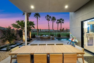4401 Lumina Way, Palm Springs, CA 92262