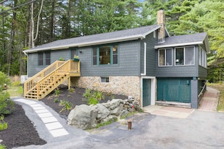 18 Bachelor Dr, Alton Bay, NH 03810