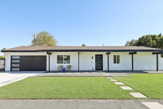 3010 N Chuperosa Rd, Palm Springs, CA 92262