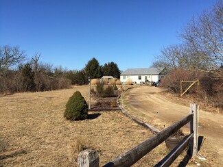25 Carls Way, Vineyard Haven, MA 02568