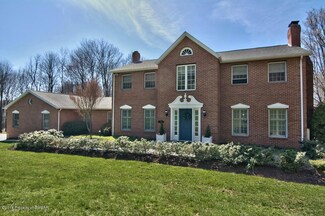 55 Pinecone Ln, Shavertown, PA 18708