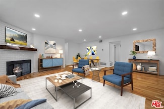 927 21st St Unit 4, Santa Monica, CA 90403