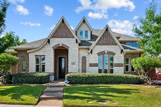 108 Griffith Ct, Euless, TX 76039