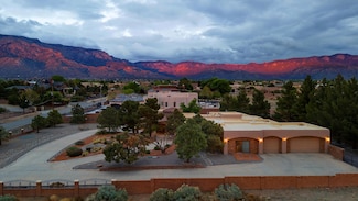 10510 Ranchitos Rd NE, Albuquerque, NM 87122