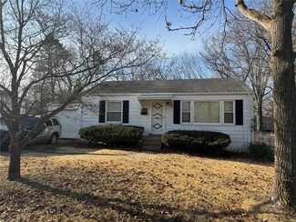 1218 Hoyt Dr, Saint Louis, MO 63137