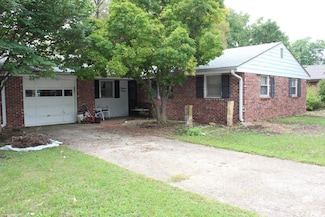 1820 Cassell Rd, Manhattan, KS 66502