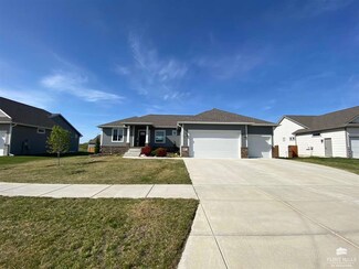 9897 Lavender Ln, Manhattan, KS 66502