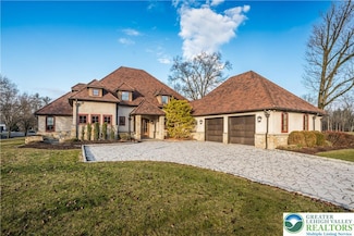 2687 Avenue Du Village, Bethlehem, PA 18015