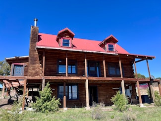 821 Silver Spur Rd, Walsenburg, CO 81089