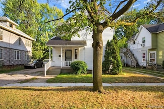 620 E 2nd St, Flint, MI 48503