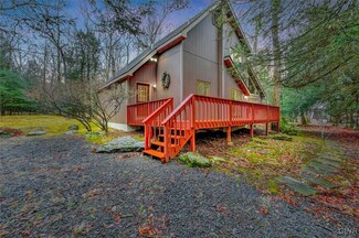 11 Dickey Mew, Albrightsville, PA 18210
