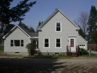 8 Hasey St, Lisbon, ME 04250