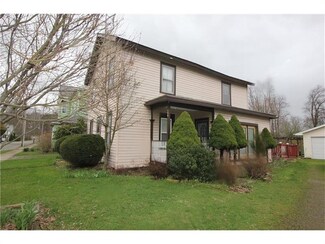 128 E Adams St, Cochranton, PA 16314