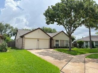 2210 S Ferrisburg Ct, Sugar Land, TX 77478