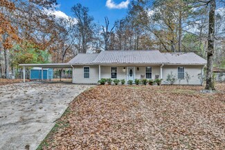 2860 N Walston Bridge Rd, Jasper, AL 35504
