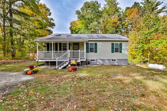 20 Farmer Rd, Hooksett, NH 03106