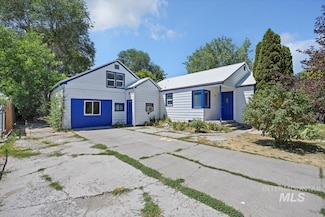 1209 G St, Rupert, ID 83350