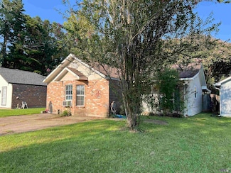 30462 Fairway View Dr, Denham Springs, LA 70726